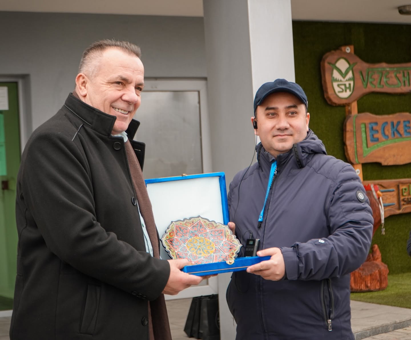 Veze Sharri Welcomes U.S. Delegation from the American Council of Young Political Leaders - Image 2